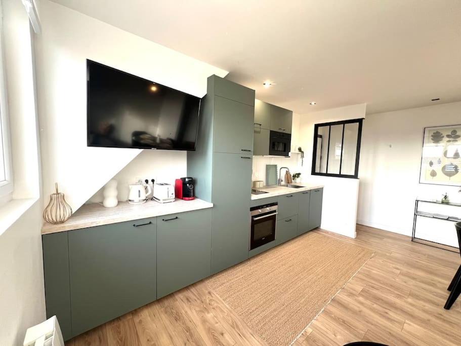 L Emeraude Apartment *